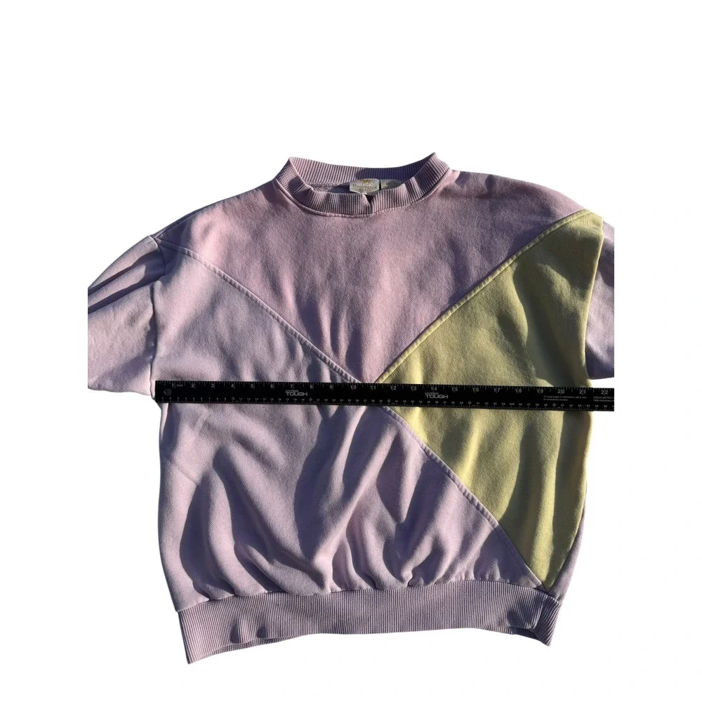 Vintage 90s Colorblock Sweatshirt | Pastel Purple & Yellow | Size L | Retro Y2K - Picture 5 of 7